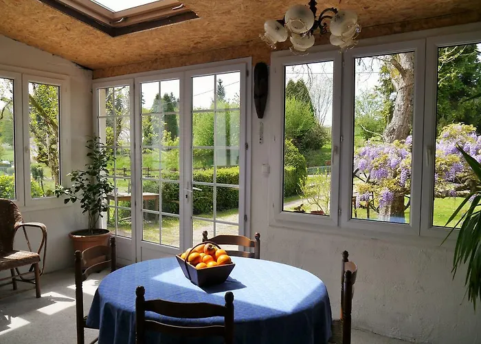 Ajjana Chambres D'hotes * Saint-Saud-Lacoussière