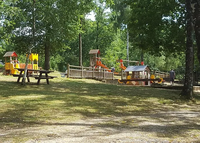 Ajjana Chambres D'hotes Saint-Saud-Lacoussière